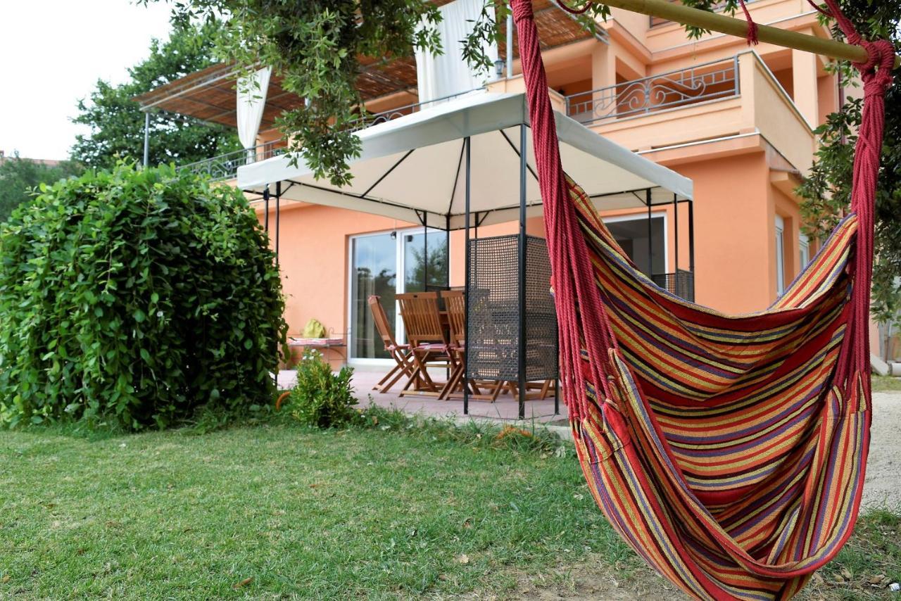 Apartments Villa Kristina Supetarska Draga Exterior photo